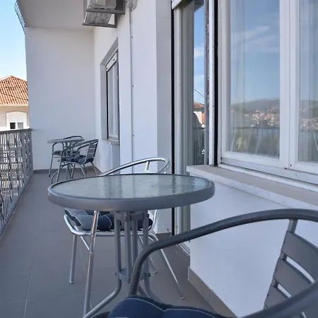 Luka Διαμέρισμα