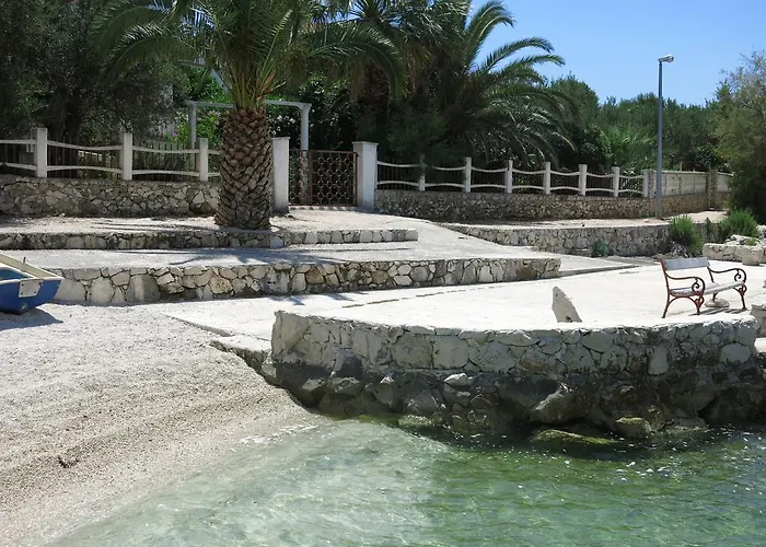 Luka Trogir