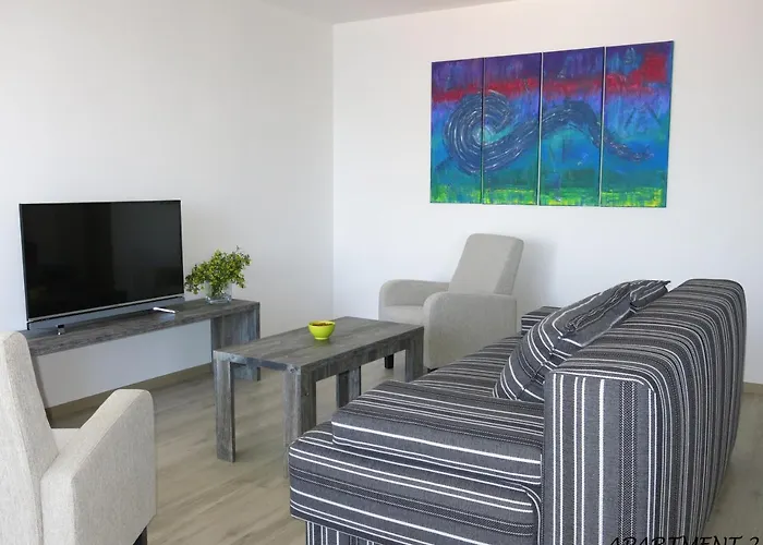 Apartment Luka *