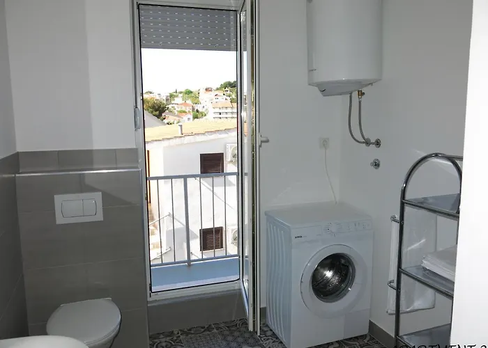 Luka Appartement *